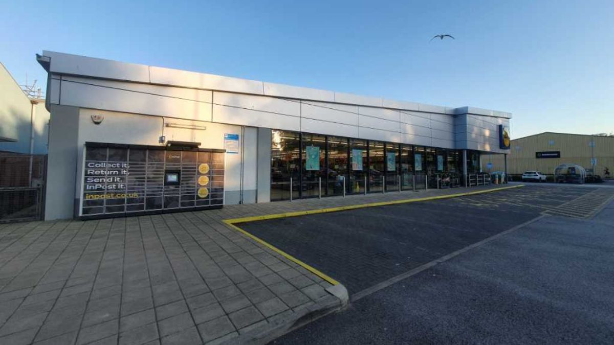 InPost locker at London Road 24/7 InPost Locker - LIDL Thetford, Thetford
