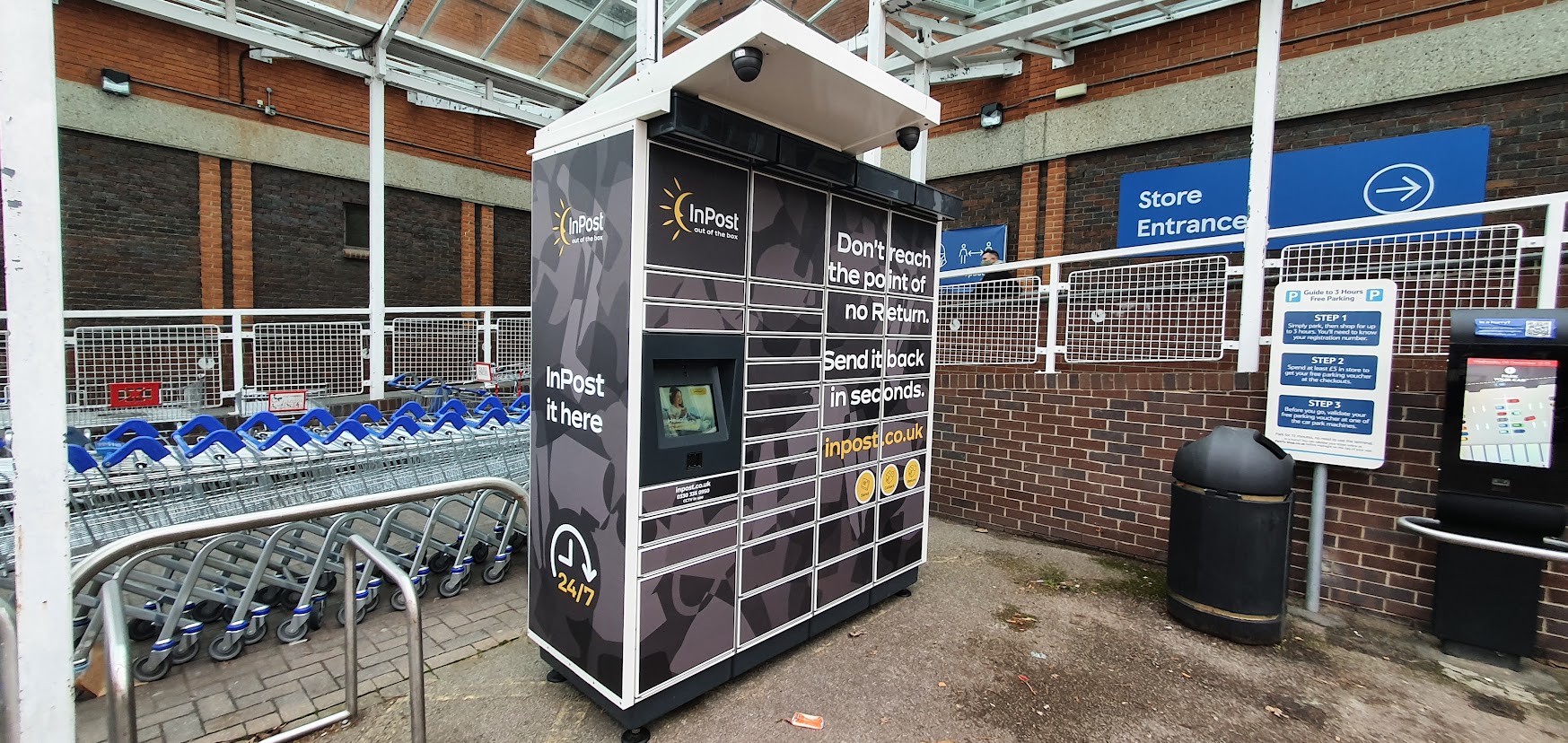 InPost locker at Market Place 24/7 InPost Locker - TESCO SUPERSTORE Braintree Town Centre, Braintree