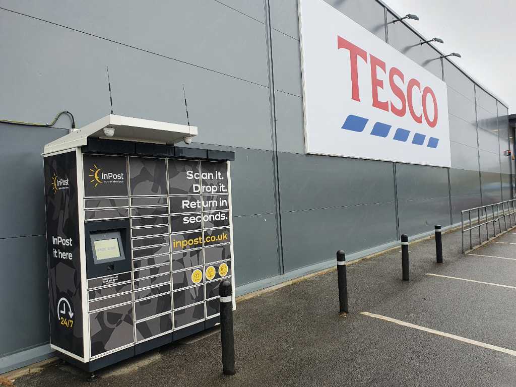 InPost locker at 300 Hornchurch Road 24/7 InPost Locker - TESCO Romford Extra, Hornchurch