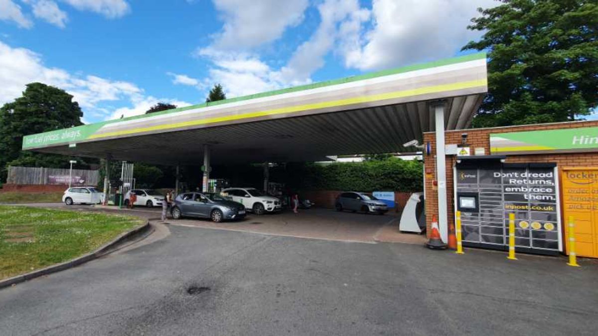 InPost locker at Ross Road 24/7 InPost Locker - Applegreen Hereford, Ross Road