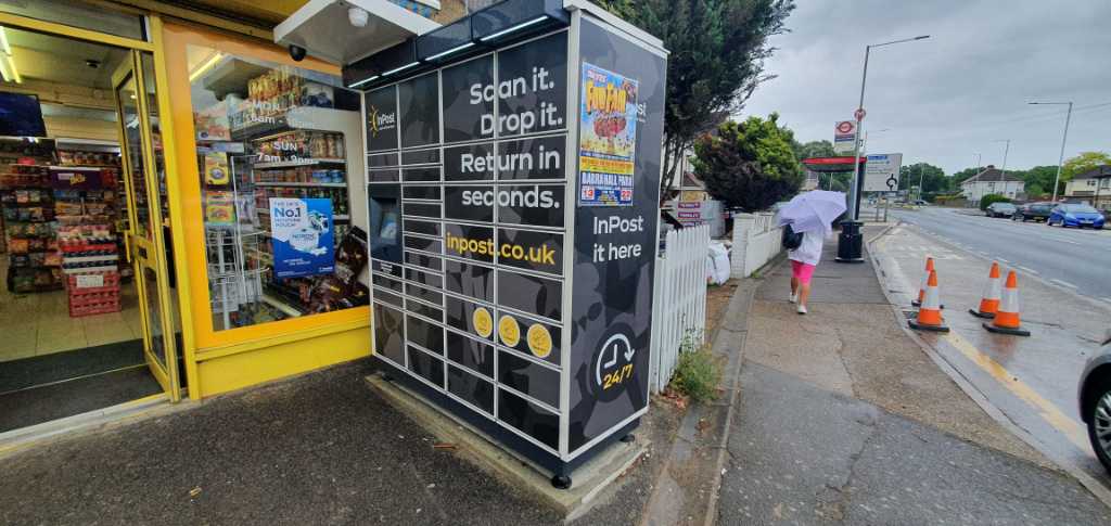 InPost locker at 125 Falling Lane, West Drayton 24/7 InPost Locker - Shivani Superstore LTD, London