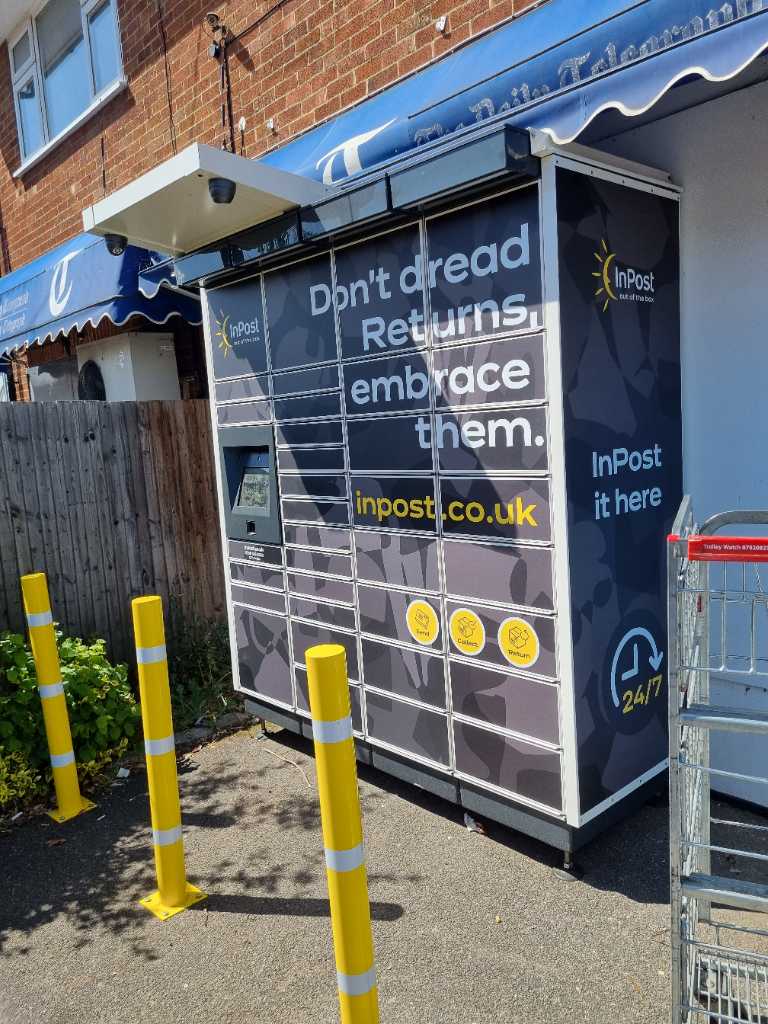 InPost locker at 42 Burgh Heath Road, Epsom 24/7 InPost Locker - Corner Shop 4 U, London