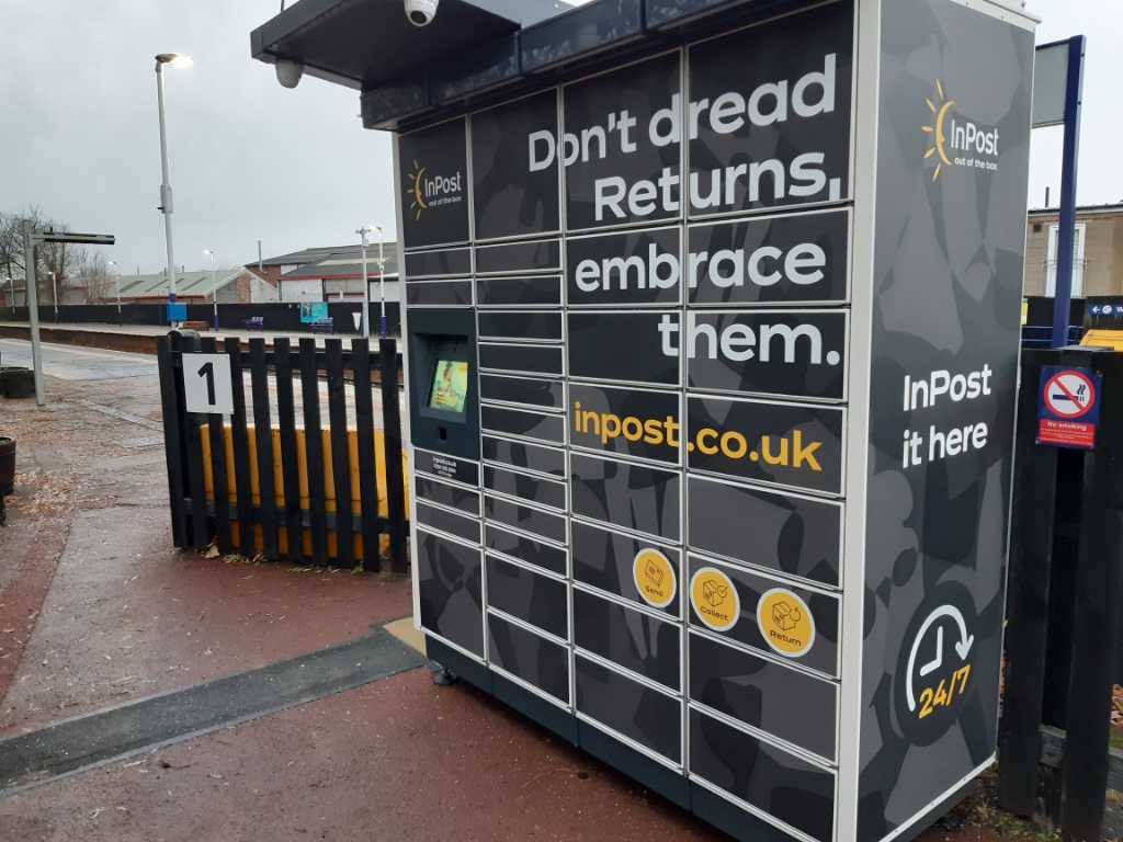 InPost locker at Starbeck Platform 2 24/7 InPost Locker - Starbeck Station, Harrogate