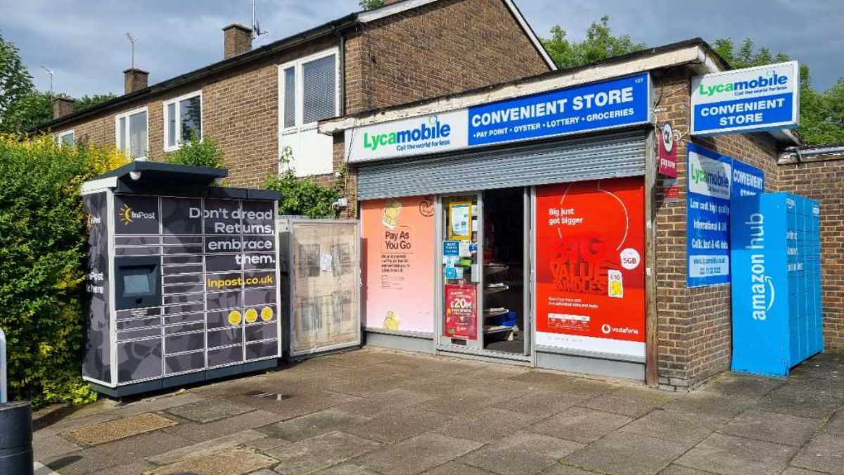 InPost locker at 127 Casterbridge Road 24/7 InPost Locker - Robert Stores, London