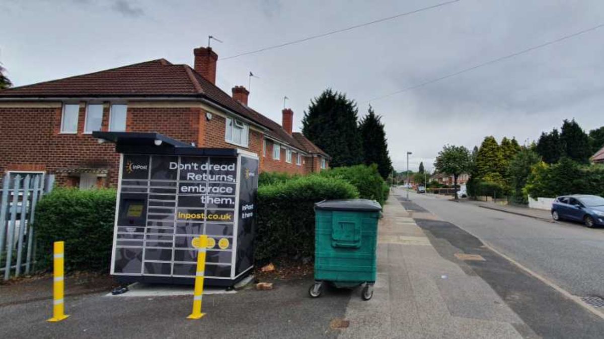 InPost locker at 148 Turfpits Lane 24/7 InPost Locker - Beacon Lighthouse, Birmingham