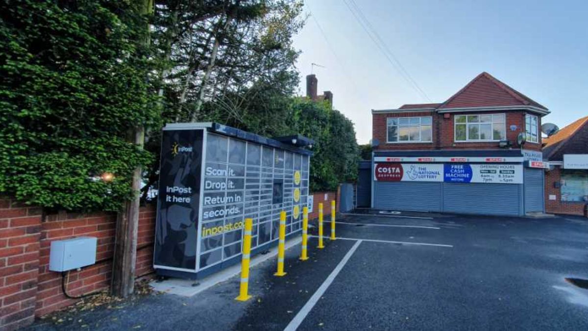 InPost locker at 240 Hagley Road, Hayley Green 24/7 InPost Locker - SPAR - Hayley Green, Halesowen