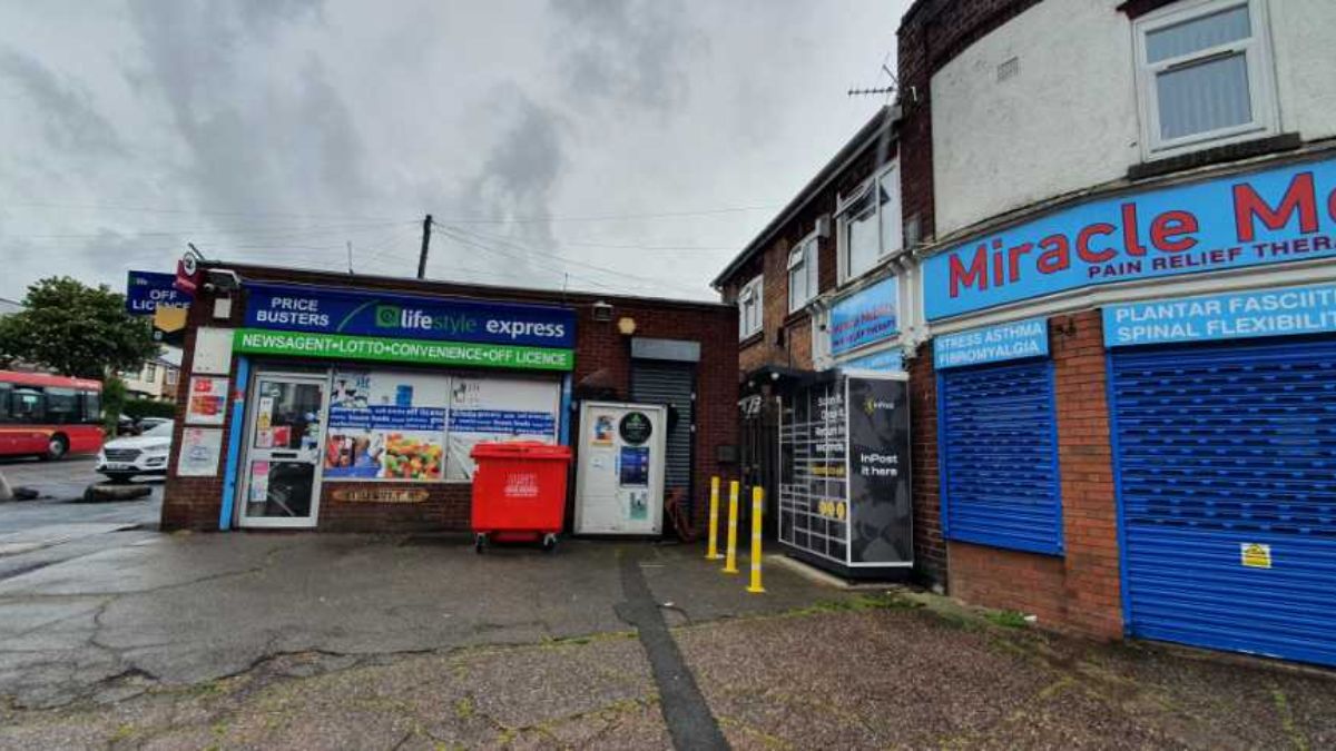 InPost locker at 302 Short Heath Road 24/7 InPost Locker - Miracle Mobility, Birmingham