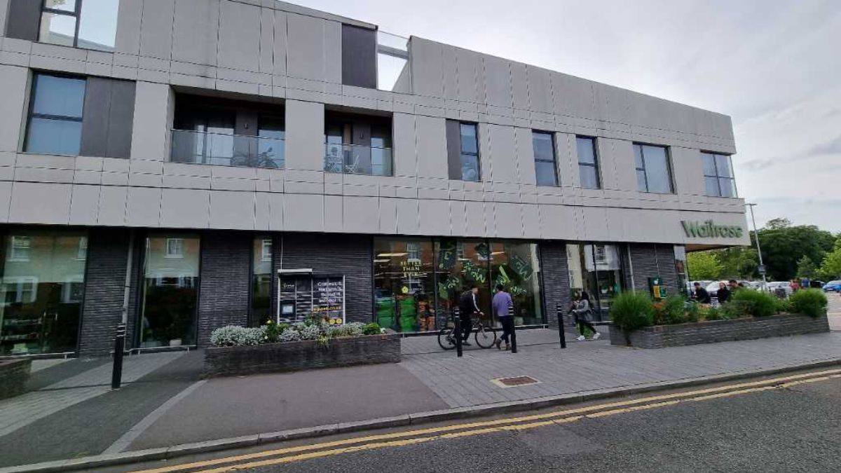 InPost locker at York Road 24/7 InPost Locker - WAITROSE & PARTNERS Guildford, Guildford