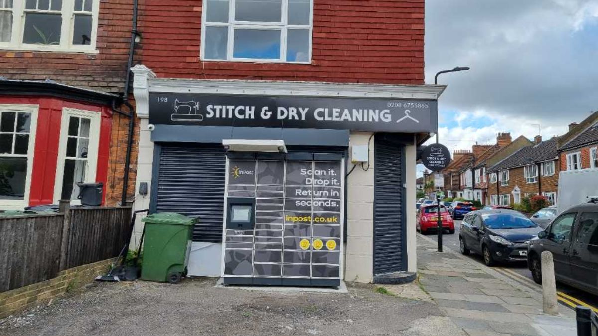 InPost locker at 198 Weir Road 24/7 InPost Locker - Stitch and Dry Cleaning, London