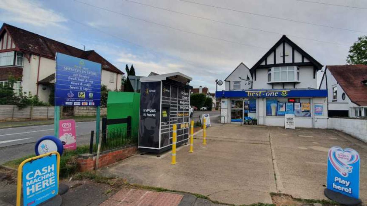 InPost locker at 80 Kennington Road 24/7 InPost Locker - Best One Kennington, Kennington