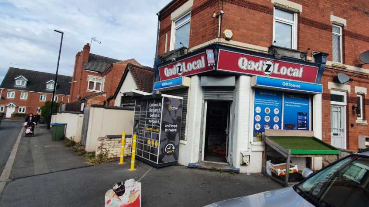 InPost locker at 1A Heath Rd 24/7 InPost Locker - Qadz Local, Coventry