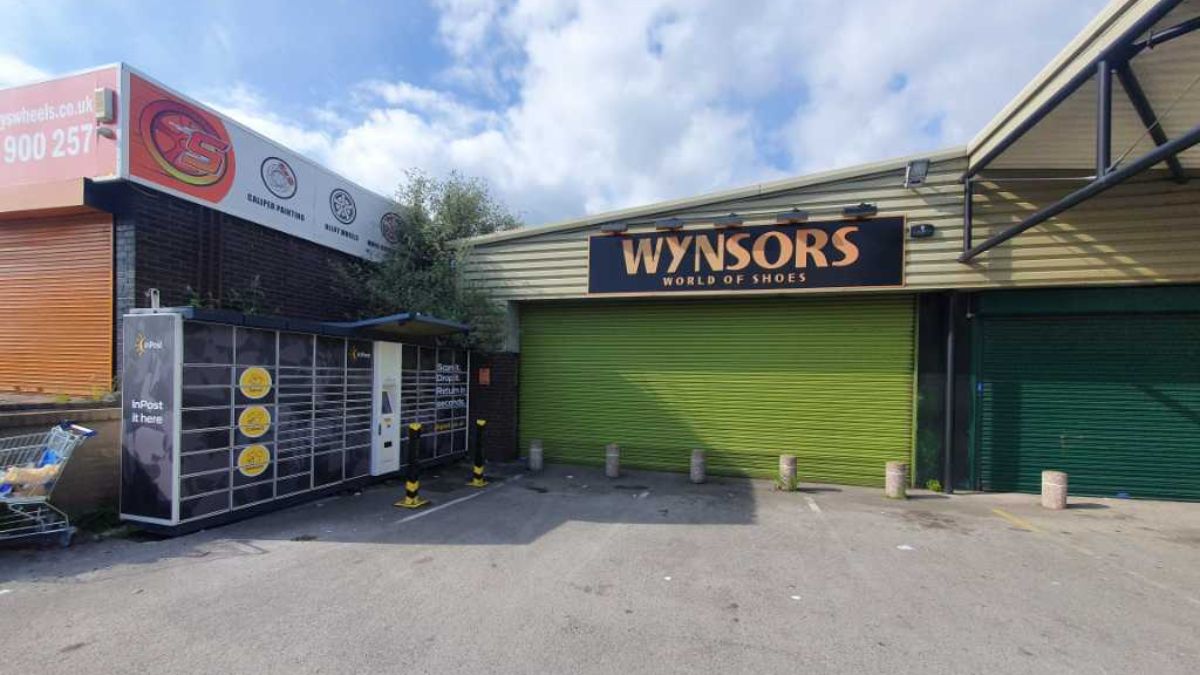 InPost locker at 339 Thornton Road 24/7 InPost Locker - Wynsors World of Shoes Bradford, Bradford