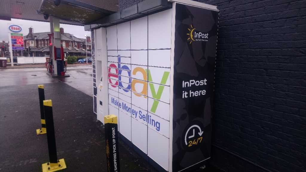 InPost locker at Chesterfield Road North 24/7 InPost Locker - Esso Chesterfield Road North, Mansfield