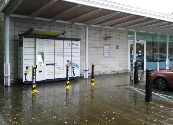 InPost locker at Totnes Road 24/7 InPost Locker - MORRISONS Paignton (Outdoor), Paignton