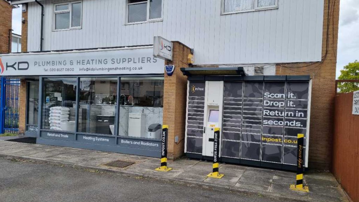 InPost locker at 77 Hadlow Road 24/7 InPost Locker - KD Plumbing and Heating Suppliers, London/Welling