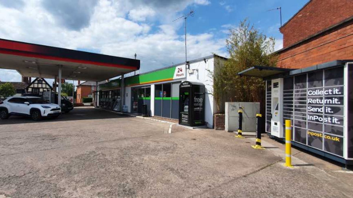 InPost locker at Ombersley Road 24/7 InPost Locker - Texaco Northwick Petrol Station, Worcester