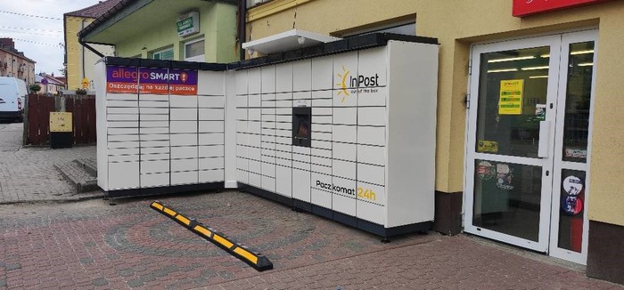Paczkomat ANN02M Przy sklepie spożywczym