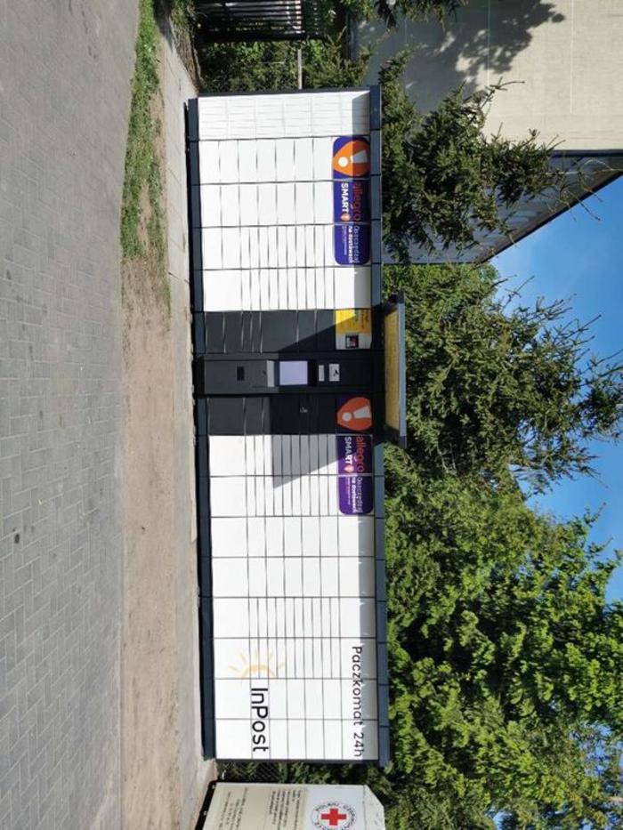 Paczkomat AUG03A Przy sklepie Gama