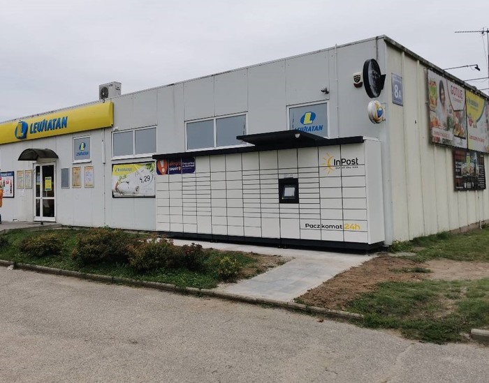 Поштомат BAC01M przy sklepie Lewiatan