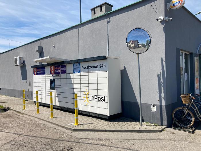 Paczkomat BBE01M Przy Delikatesach Centrum