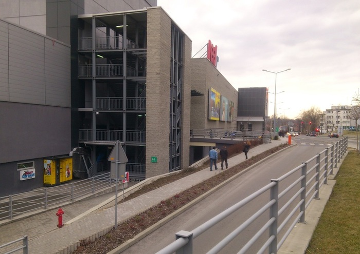 Paczkomat BBI02A Przy Centrum Handlowym Gemini Park
