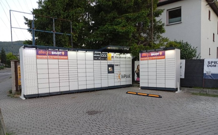 Parcel Locker BBI11M Przy sklepie Żabka