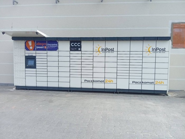 Paczkomat BCA02M Przy sklepie Polomarket
