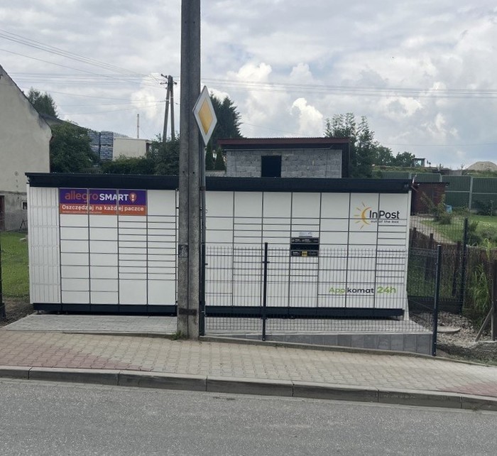 Paczkomat BDA01BAPP Prywatna działka