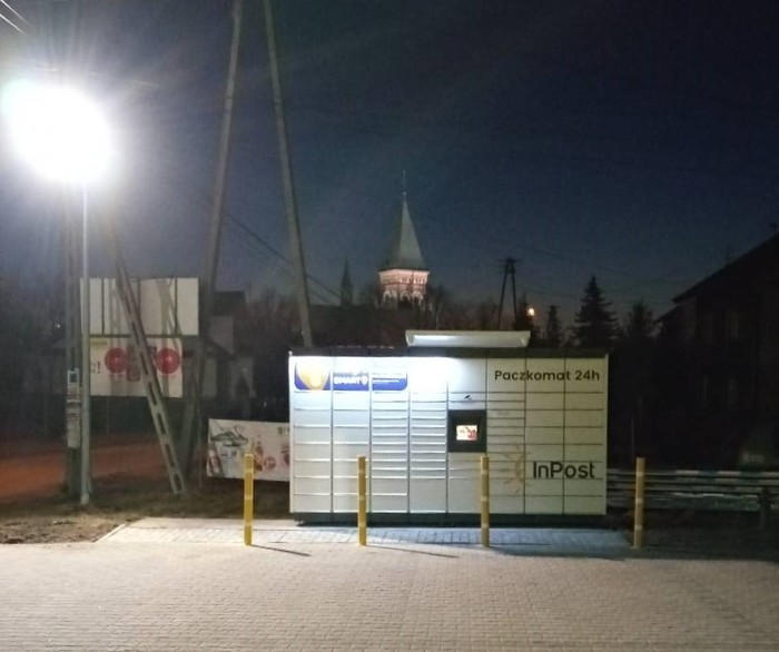 Paczkomat BEA01M Parking Sklepu Groszek