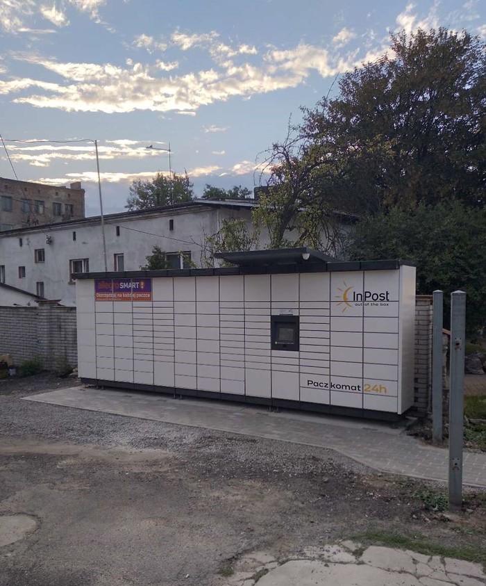 Paczkomat BED11M Przy warsztacie TADEX