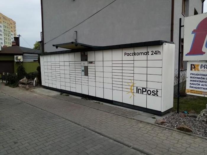 Paczkomat BEL06N Przy barze Fuks