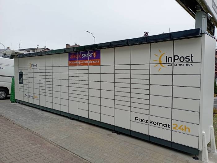 Parcel Locker BER02M Przy parkingu