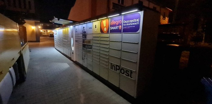 Поштомат BIA02ML Na terenie centrum handlowego