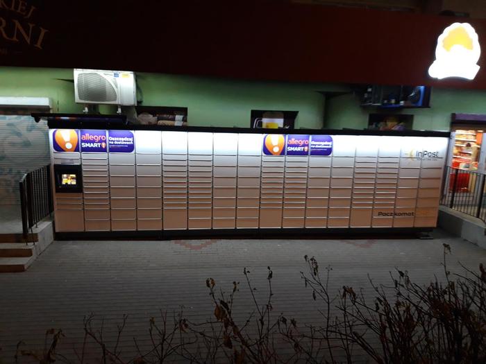 Parcel Locker BIA29M przy sklepie chorten