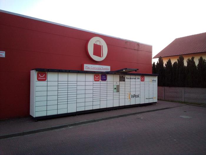 Paczkomat BIG02N Przy Czerwonej Torebce