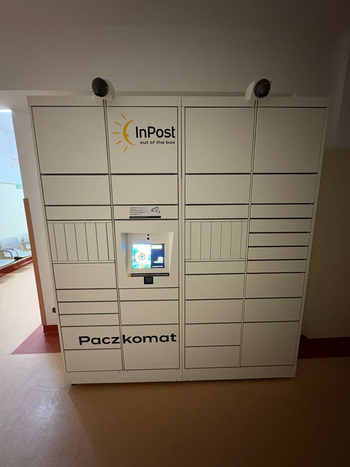 Paczkomat BIK01HP w szpitalu