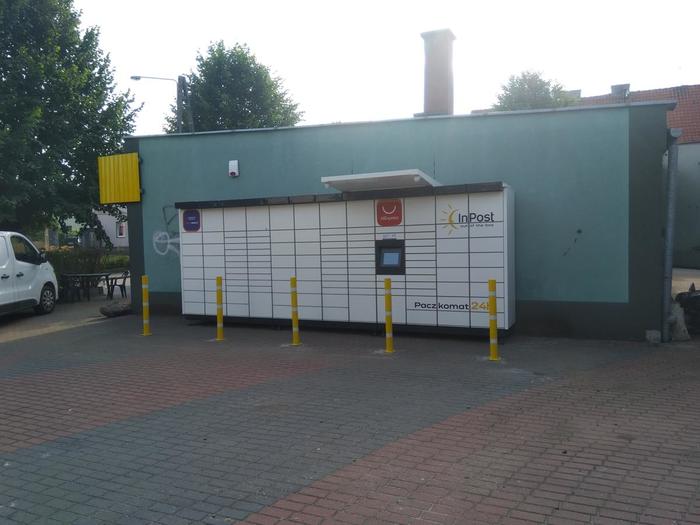 Paczkomat BIK03M przy sklepie Zatorzanka