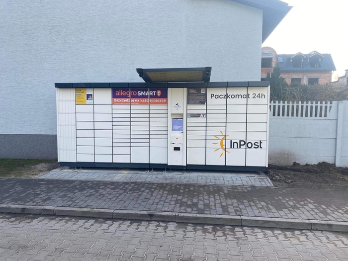 Paczkomat BIL02A Przy Galerii