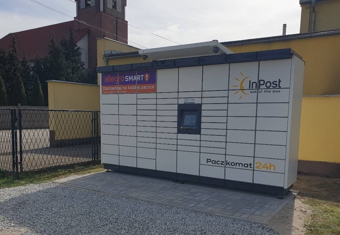 Paczkomat BILW01M Przy szkole.