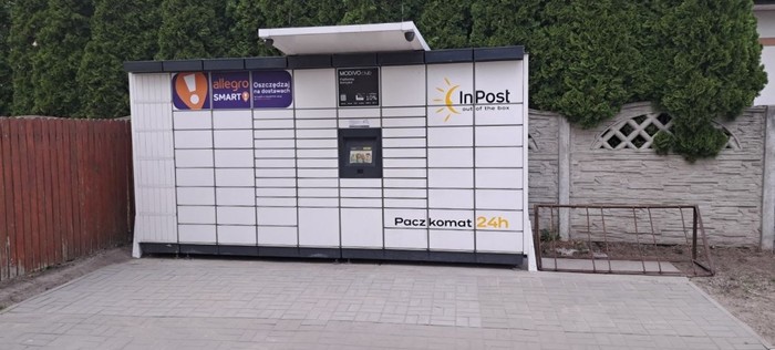 Paczkomat BIP01M Przy sklepie spożywczym