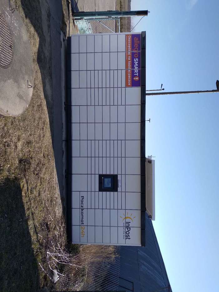 Paczkomat BKC02M Przy stacji Awix