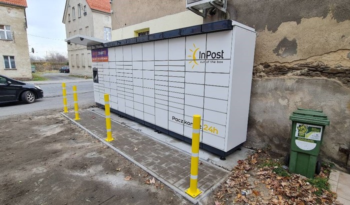 Paczkomat BLA06M Przy sklepie ABC