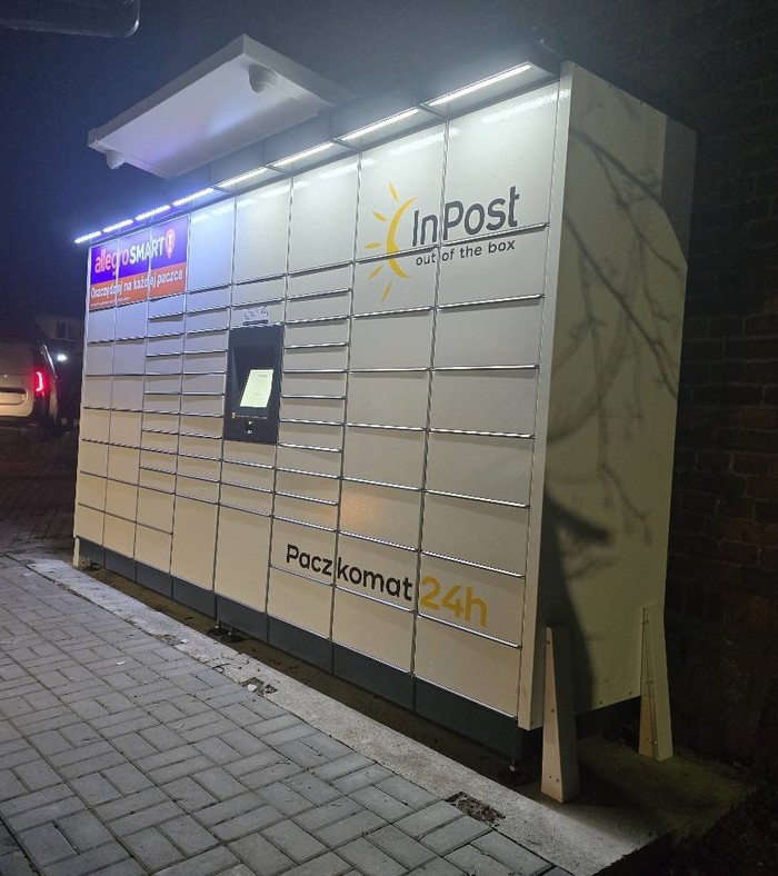 Paczkomat BLM01M Przy sklepie spożywczym