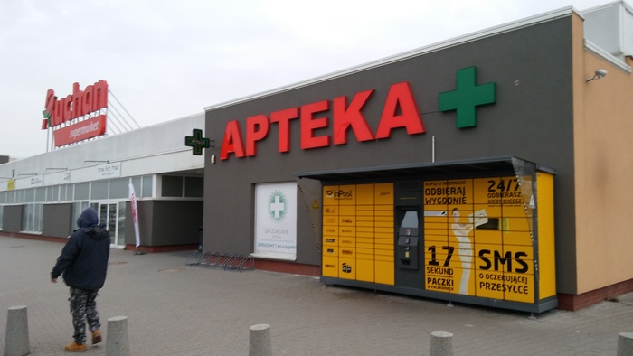 Paczkomat BLW893 przy aptece