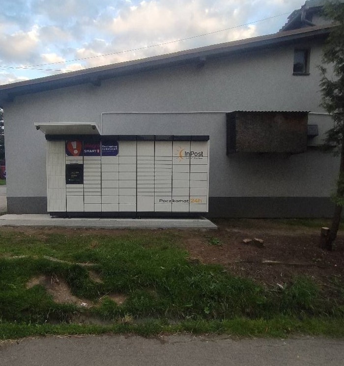 Paczkomat BNK01M Obok sklepu ABC