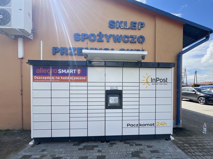 Paczkomat BOV02M Sklep Spożywczy - Bobrowa 109D