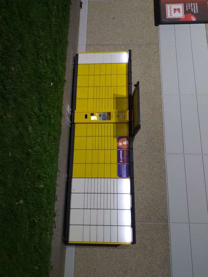 Paczkomat BPD01A Przy parkingu