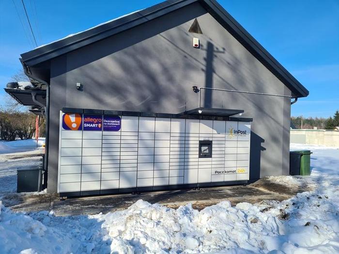 Paczkomat BPK01M przy sklepie Chorten