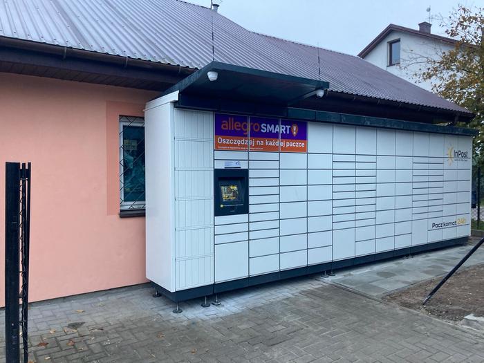 Paczkomat BPO10M Przy sklepie Eden