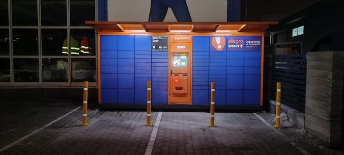 Paczkomat BRE01G Przy sklepie Mrówka